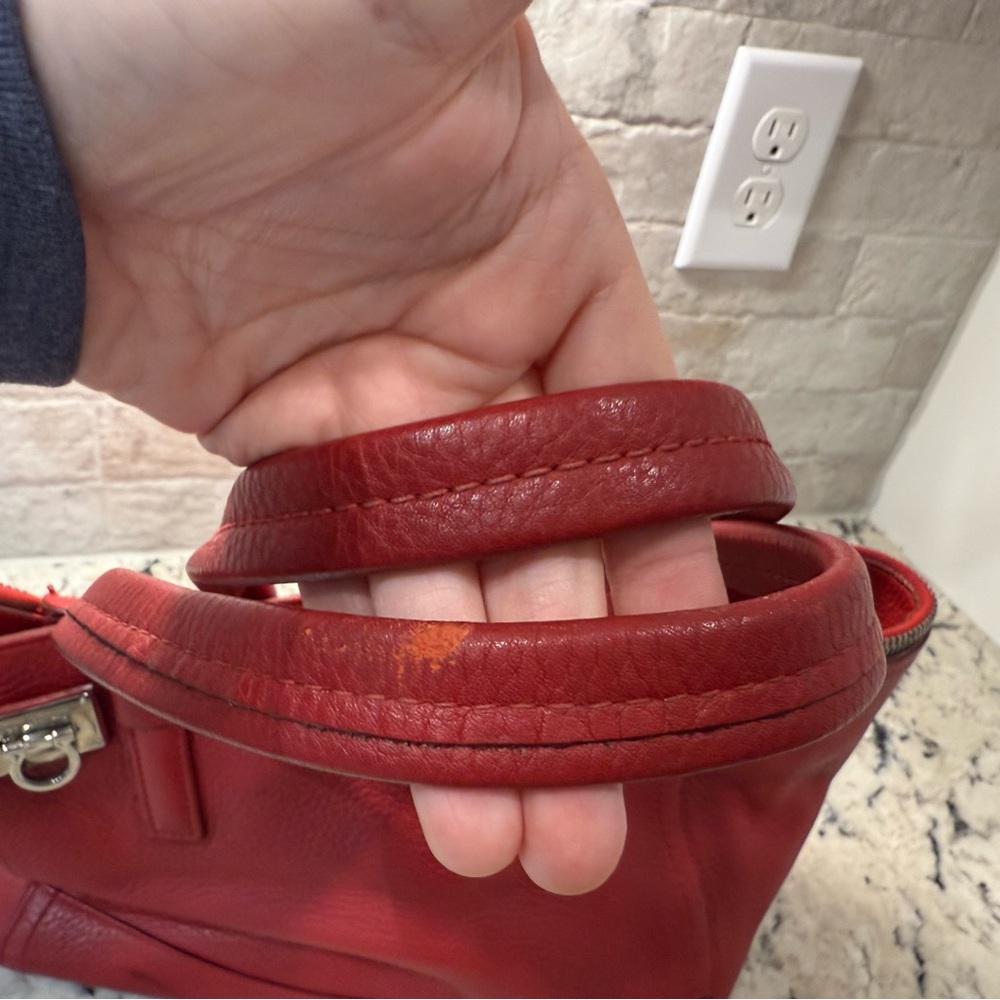 Salvatore Ferragamo EUC Verve Vintage Red Calfskin Leather Satchel - Picture 4 of 13